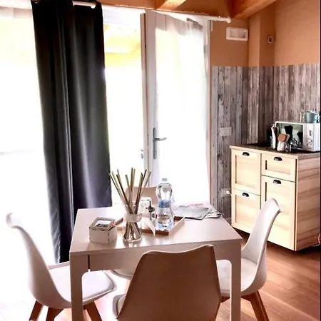 Διαμέρισμα Mini Alloggi Il Vigneto Del Borgo Due Carrare
